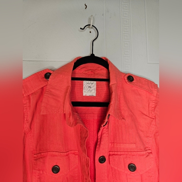 Gap Womens Coral Classic Denim Jacket Size M EUC - Picture 2 of 9
